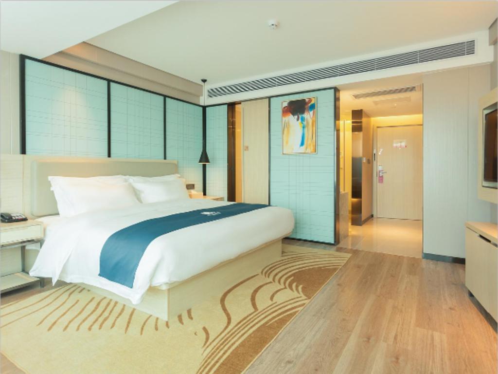 Echarm Hotel Yangjiang Baili Plaza Exterior photo